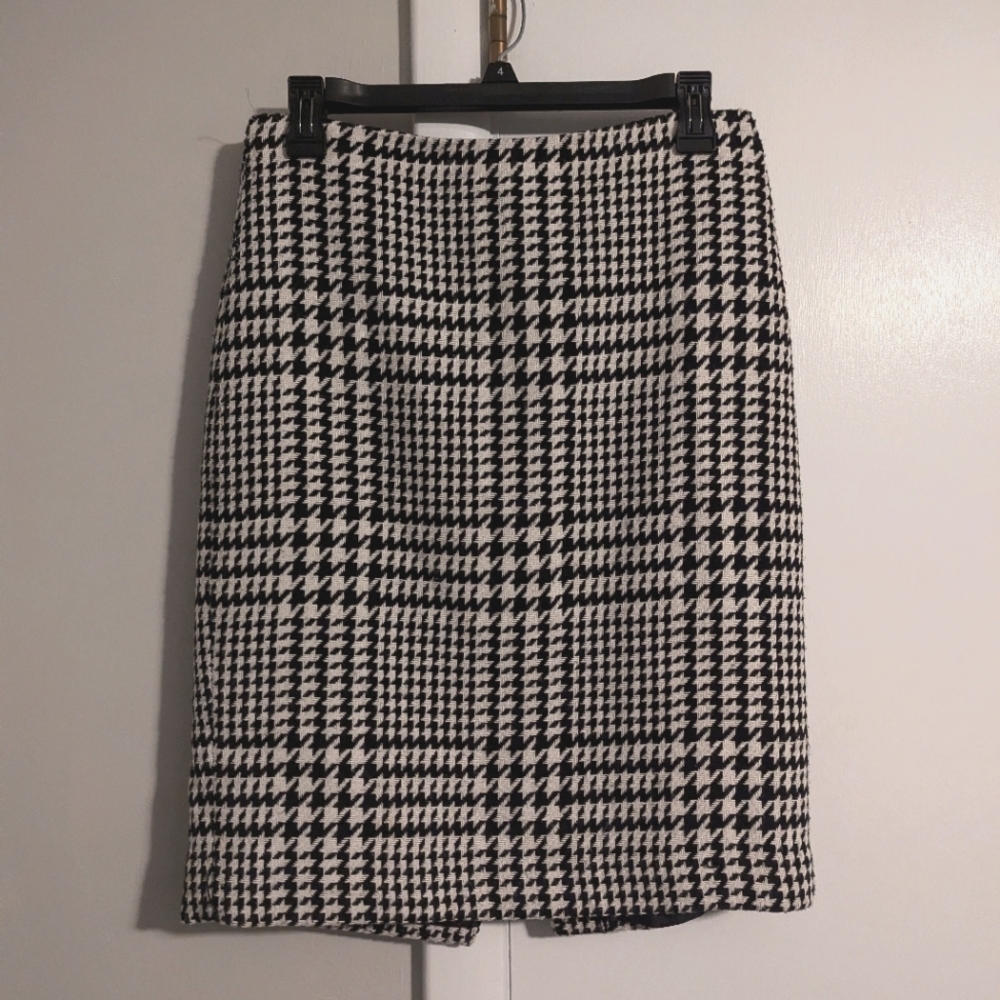 LIZ CLAIBORNE Houndstooth Black White Lined Skirt Women's Size 6 Wool Blend